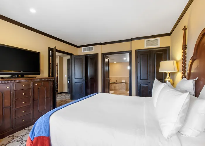 Omni Scottsdale Resort & Spa At Montelucia
