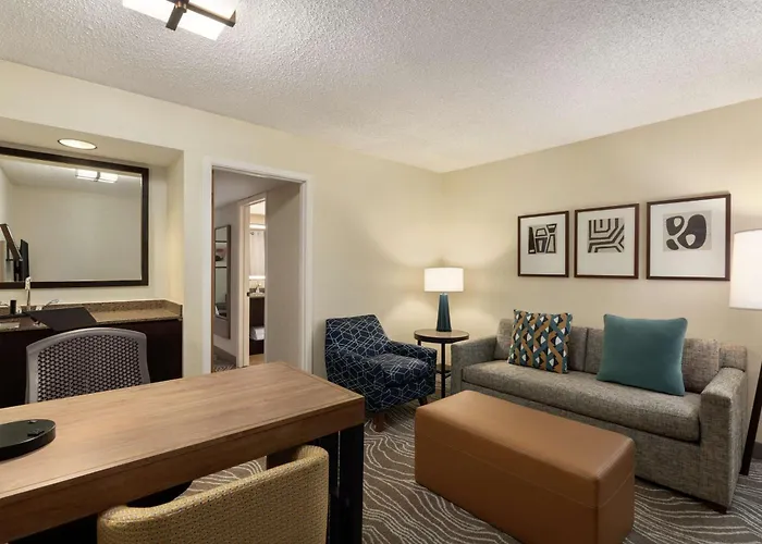 Embassy Suites By Hilton Phoenix Tempe